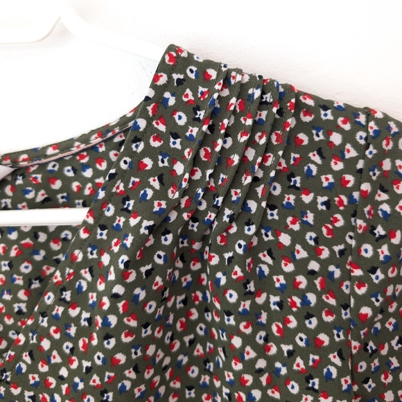 Tommy Jeans Floral Pattern No Wrinkle Blouse In Size S - Picture 4 of 10